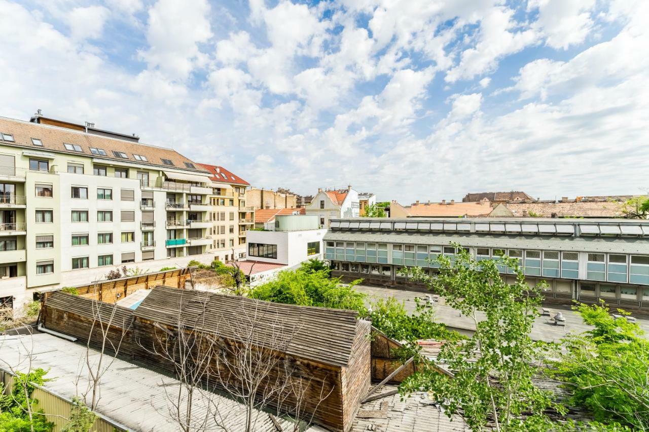 Bpr Hello Hollo Apartment Budapest Luaran gambar