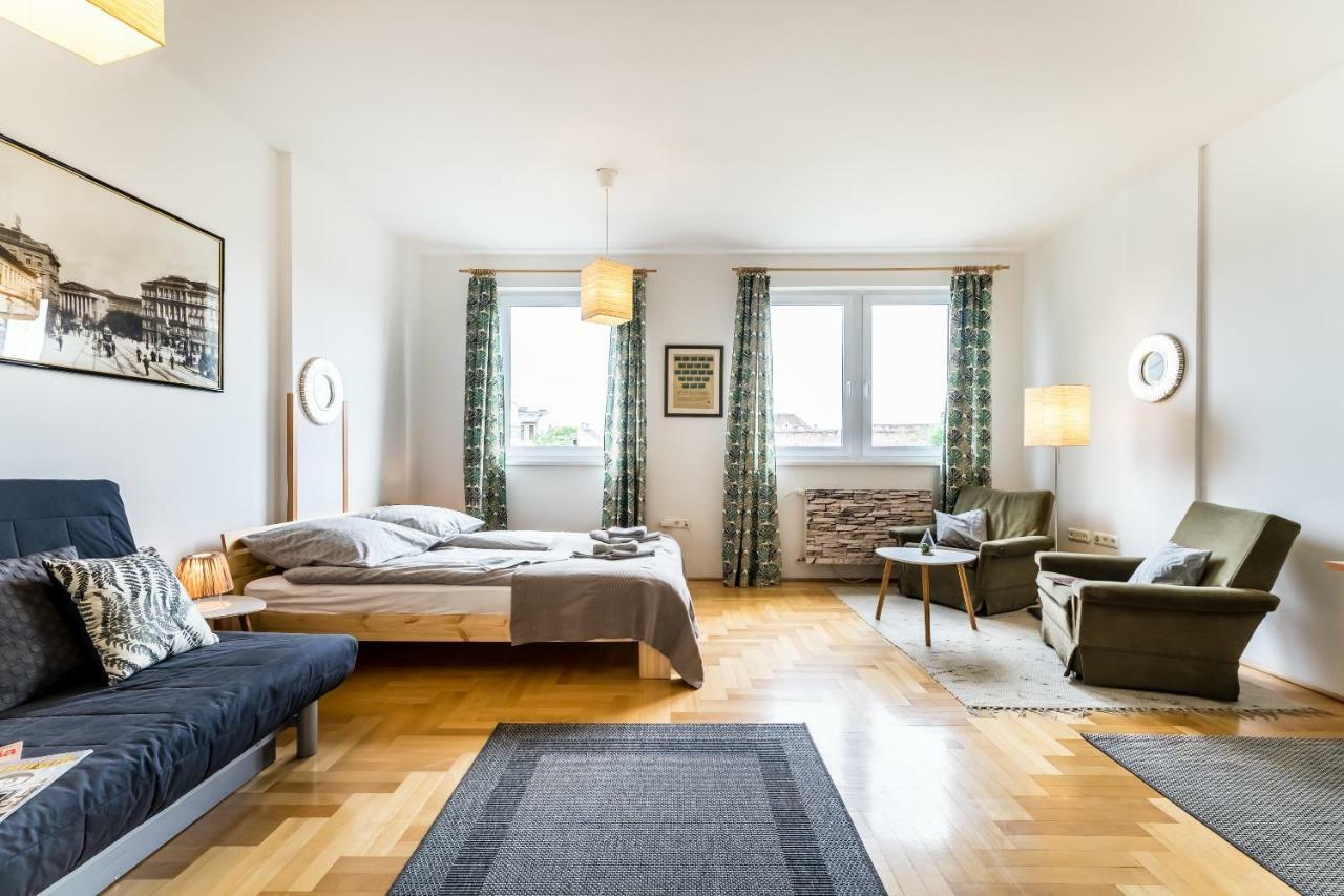 Bpr Hello Hollo Apartment Budapest Luaran gambar